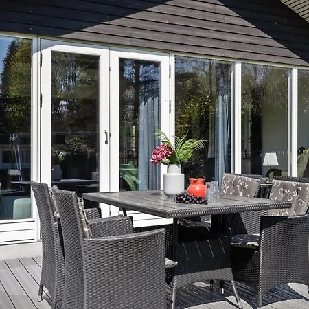 Ollegaard - 1km From The Sea By Interhome *